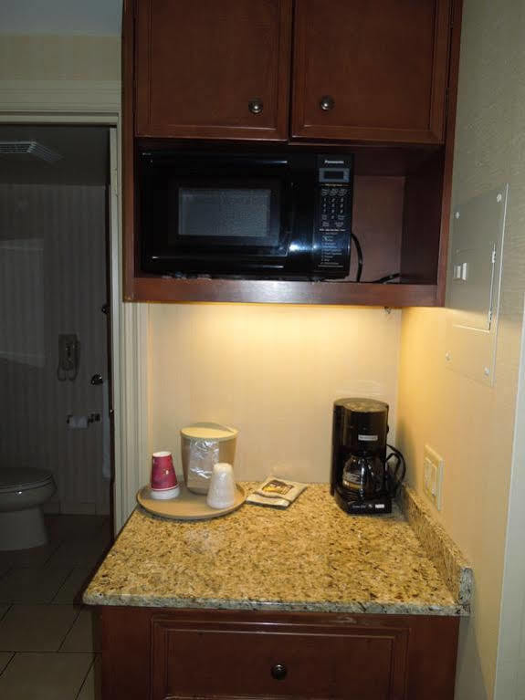 Rockville Centre Inn - Jfk Airport Esterno foto